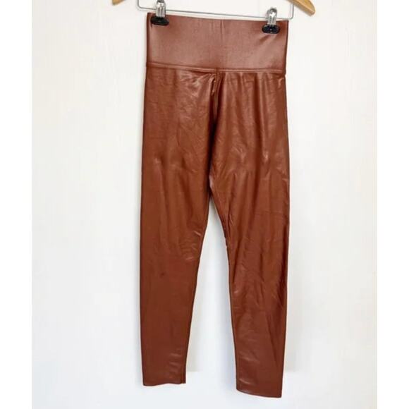 Carbon39 Takara Shine Leggings in Cappuccino Brown Size Medium 7/8th length - Picture 3 of 7